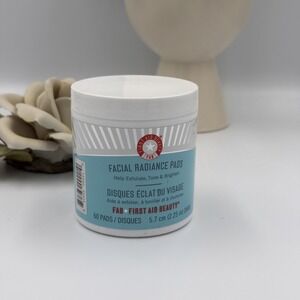 First Aid Beauty Facial Radiance Pads 60 Ct 219UK